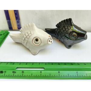 Anzengruber keramik wien Germany Salt And Pepper Shakers Fish In Black And White